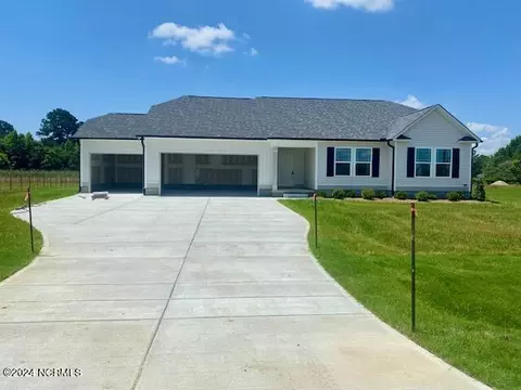 202 Arthurs Creek Dr, Goldsboro, NC 27530