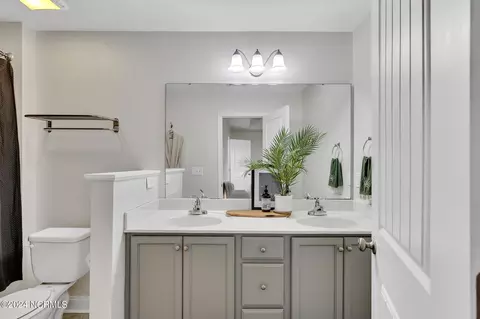 Bath - 653 Hubert Blvd, Hubert, NC 28539 photo 2 of 3