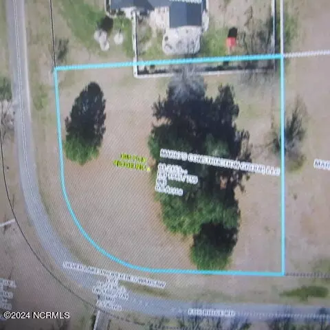 303 Fox Ridge Rd, Warsaw, NC 28398