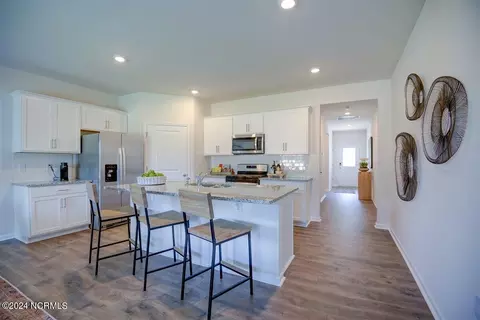 Kitchen - 2080 Nc-102, Ayden, NC 28513 photo 3 of 3