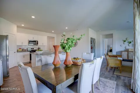 Dining - 2080 Nc-102, Ayden, NC 28513 photo 4 of 4