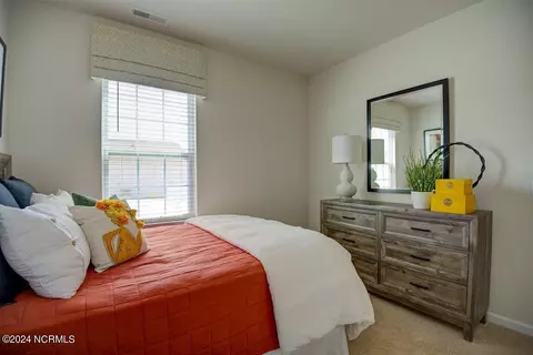 Bedroom - 2080 Nc-102, Ayden, NC 28513 photo 2 of 6