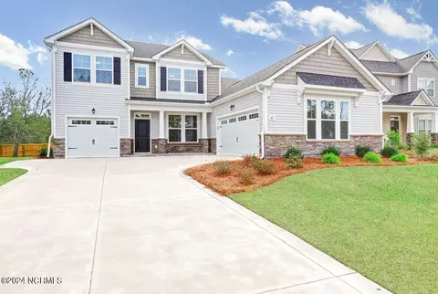 218 E Red Head Cir #655, Sneads Ferry, NC 28460