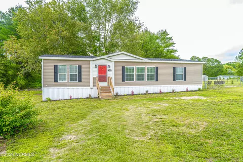 113 Bowman St, Rockingham, NC 28379
