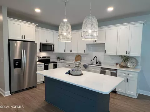 400 Lighthouse Ln #B1, Cedar Point, NC 28584 photo 30