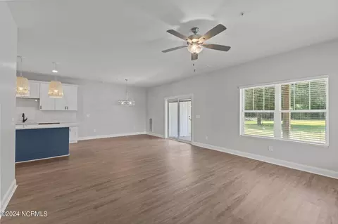 400 Lighthouse Ln #B1, Cedar Point, NC 28584 photo 18