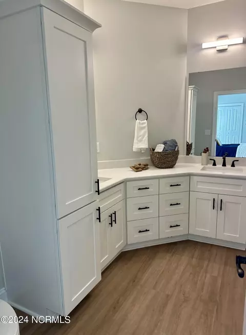 400 Lighthouse Ln #B1, Cedar Point, NC 28584 photo 31
