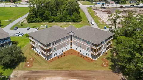 400 Lighthouse Ln #B1, Cedar Point, NC 28584 photo 35