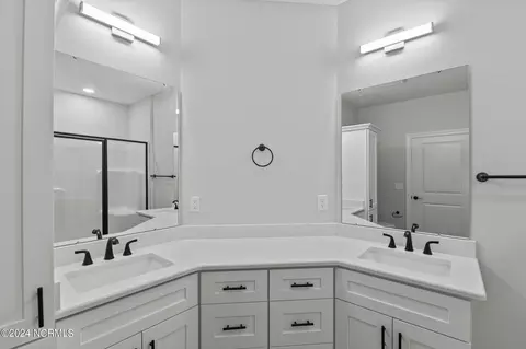 400 Lighthouse Ln #B1, Cedar Point, NC 28584 photo 11