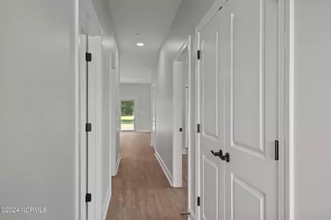 400 Lighthouse Ln #B1, Cedar Point, NC 28584 photo 3
