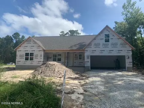 191 Vista Cay Dr, Hubert, NC 28539