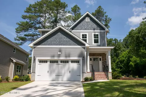 525 N Sycamore St, Aberdeen, NC 28315