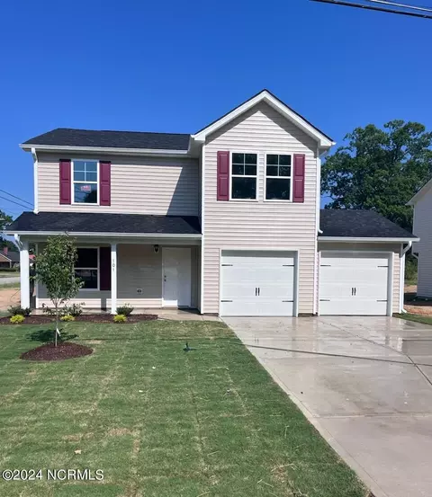 101 Bayles St, Erwin, NC 28339