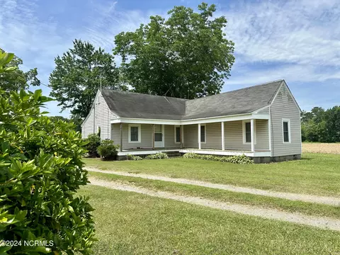 220 Pocosin Rd, Windsor, NC 27983
