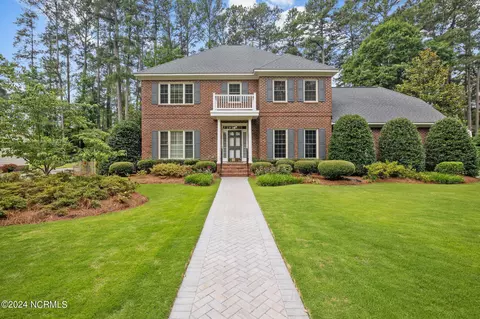 108 Jamestown Rd, Greenville, NC 27858