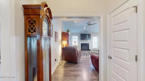 236 Sequoia Dr, Greenville, NC 27858