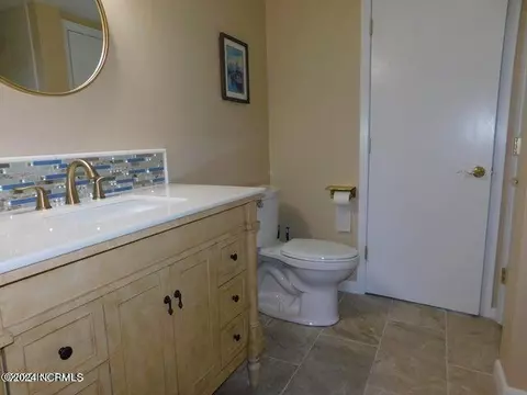 Bath - 10 Pine Tree Rd # 114, Pinehurst, NC 28374 photo 3 of 3