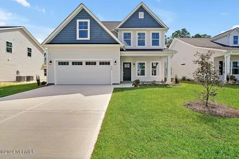 844 Red Sky Dr NE, Winnabow, NC 28479