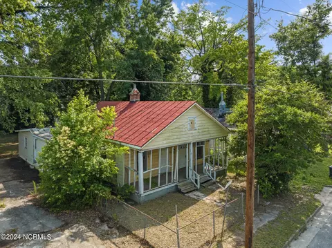 829 Gay St, Rocky Mount, NC 27804