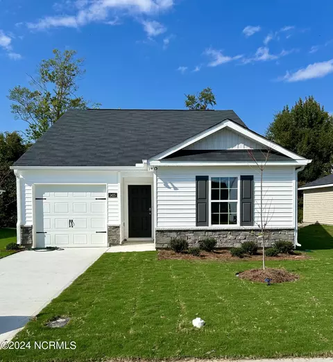 1425 N Wilshire Ct, Kinston, NC 28504