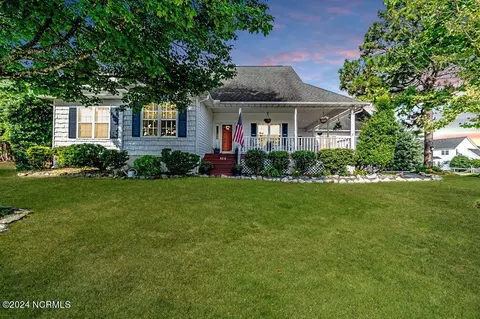 184 Dublin Ct, Carthage, NC 28327