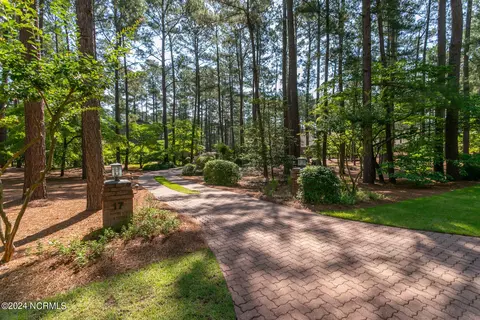 17 Mcmichael Dr, Pinehurst, NC 28374 photo 42