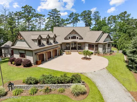 161 Cape Hatteras Pt, Oriental, NC 28571