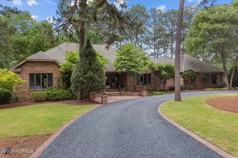 5 Hearthstone Rd, Pinehurst, NC 28374 photo 1