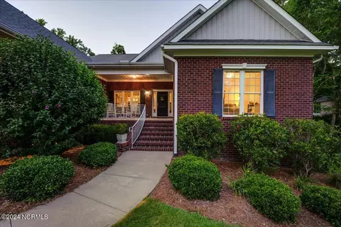 3706 Cerise Cir, New Bern, NC 28562