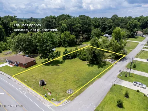 1629 Hargett St, Jacksonville, NC 28540