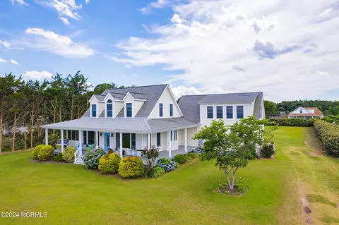 170 Narrow Shore Rd, Aydlett, NC 27916