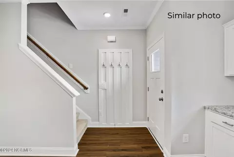 628 Jacks Crossing Dr, Hubert, NC 28539 photo 3