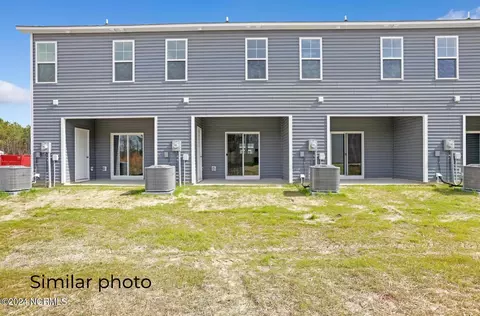 628 Jacks Crossing Dr, Hubert, NC 28539 photo 6