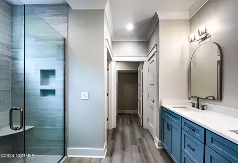 Bath - 225 Merion Cir, Pinehurst, NC 28374 photo 2 of 11
