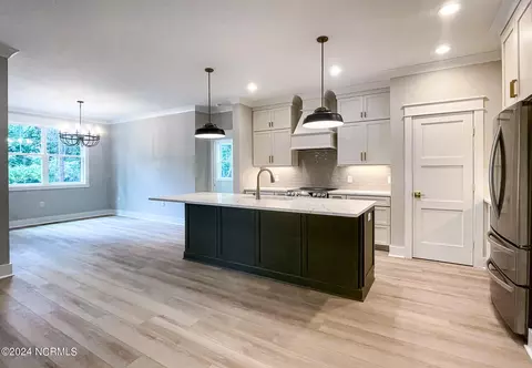 Kitchen - 225 Merion Cir, Pinehurst, NC 28374 photo 1 of 11