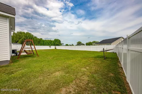 159 Mallison Pl, Washington, NC 27889 photo 15