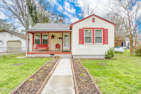 804 Virginia St, Elizabeth City, NC 27909
