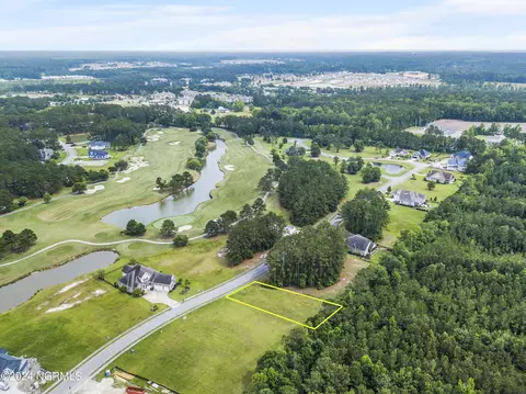 9390 Old Salem Way NW, Calabash, NC 28467