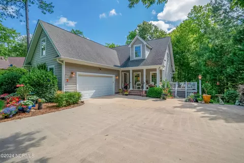 102 Wando Cir, Hertford, NC 27944