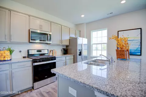 2070 Nc-102, Ayden, NC 28513 photo 7