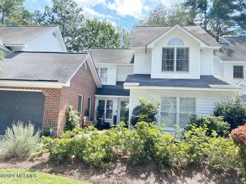 404 Georgetown Ct, Winterville, NC 28590