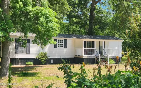 2061 Center Ct SW, Supply, NC 28462