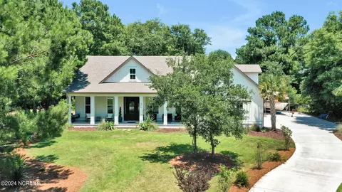 306 Shearwater Dr, Hampstead, NC 28443 photo 2