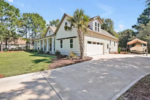 306 Shearwater Dr, Hampstead, NC 28443 photo 3