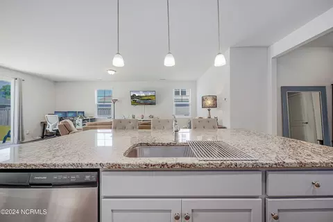 143 Seneca Reef Dr, Hampstead, NC 28443 photo 15