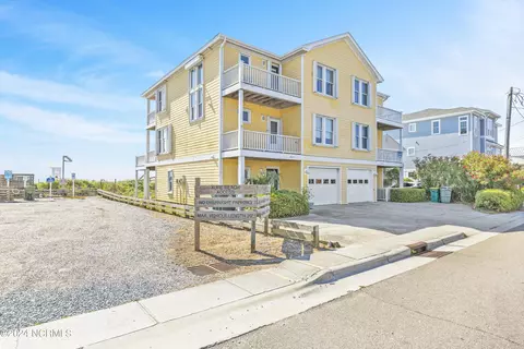 401 Fort Fisher Blvd S UNIT A, Kure Beach, NC 28449