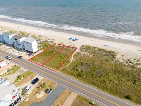 5215 E Beach Dr, Oak Island, NC 28465
