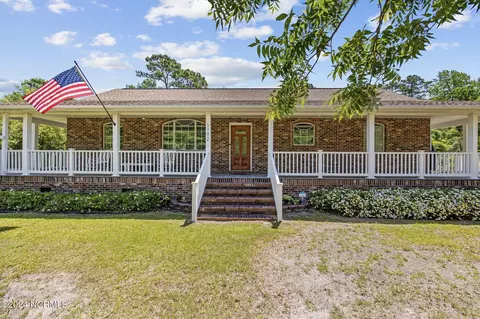 1192 Carlyle St SW, Sunset Beach, NC 28468