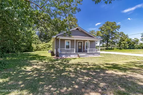 1030 Fort Run Rd, Snow Hill, NC 28580