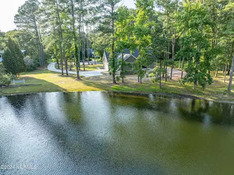 105 Mockernut Ln, Washington, NC 27889 photo 4